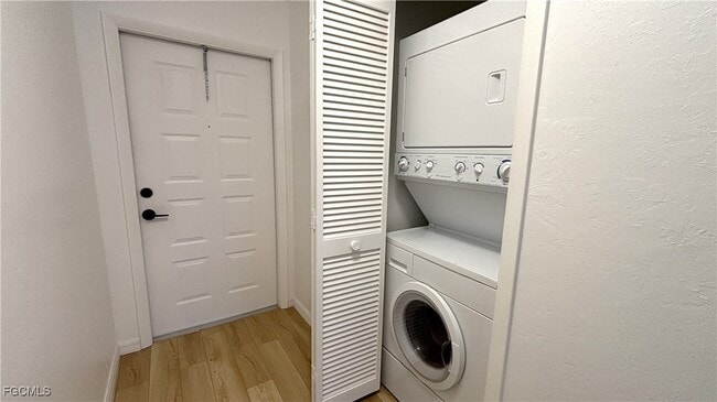 Building Photo - 804 Mohawk Pkwy Unit 103