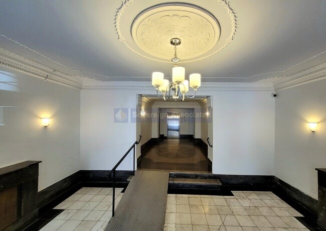 Photo - 213 Bennett Ave Unit 1M