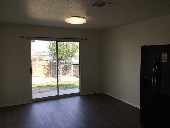 Photo - 109 Mason Reed Cv