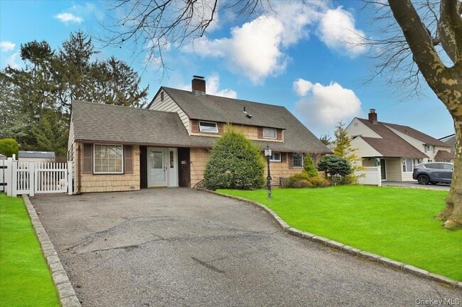 43 Flagstone Ln