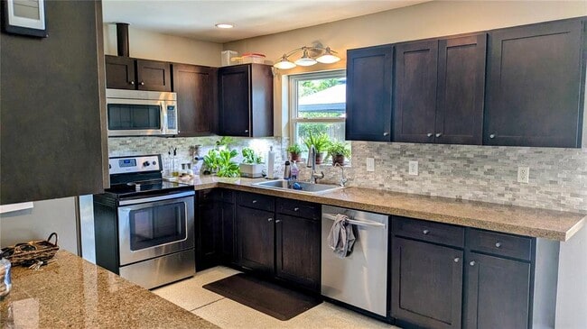 Photo - 2809 Bower Rd