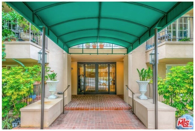 Photo - 1010 Palm Ave Unit 306