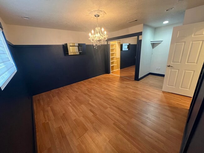 Photo - 6116 Cloudcroft Rd NW