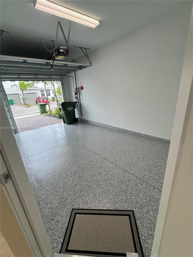 Photo - 141 SW 171st Ave