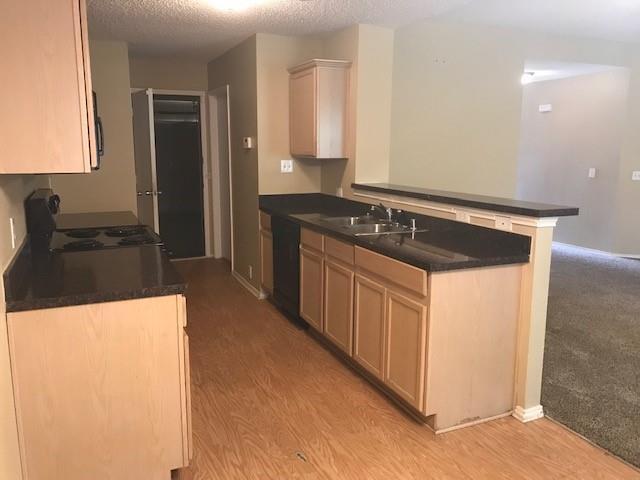 Photo - 220 Pinecrest Dr