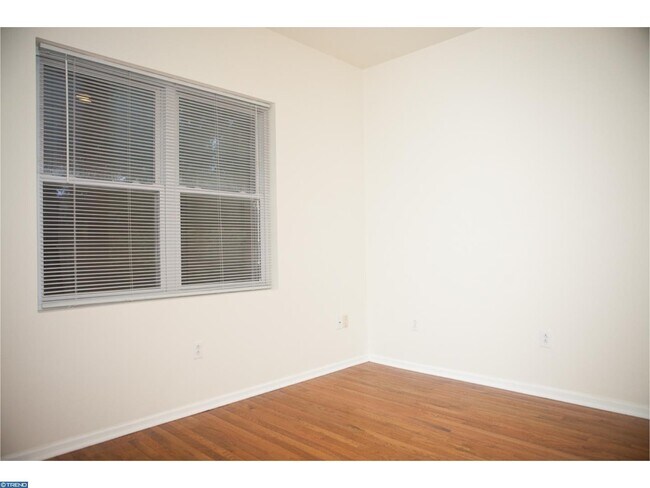 Photo - 1531 Poplar St Unit 1