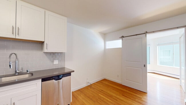 Photo - 759 Green St Unit 2D