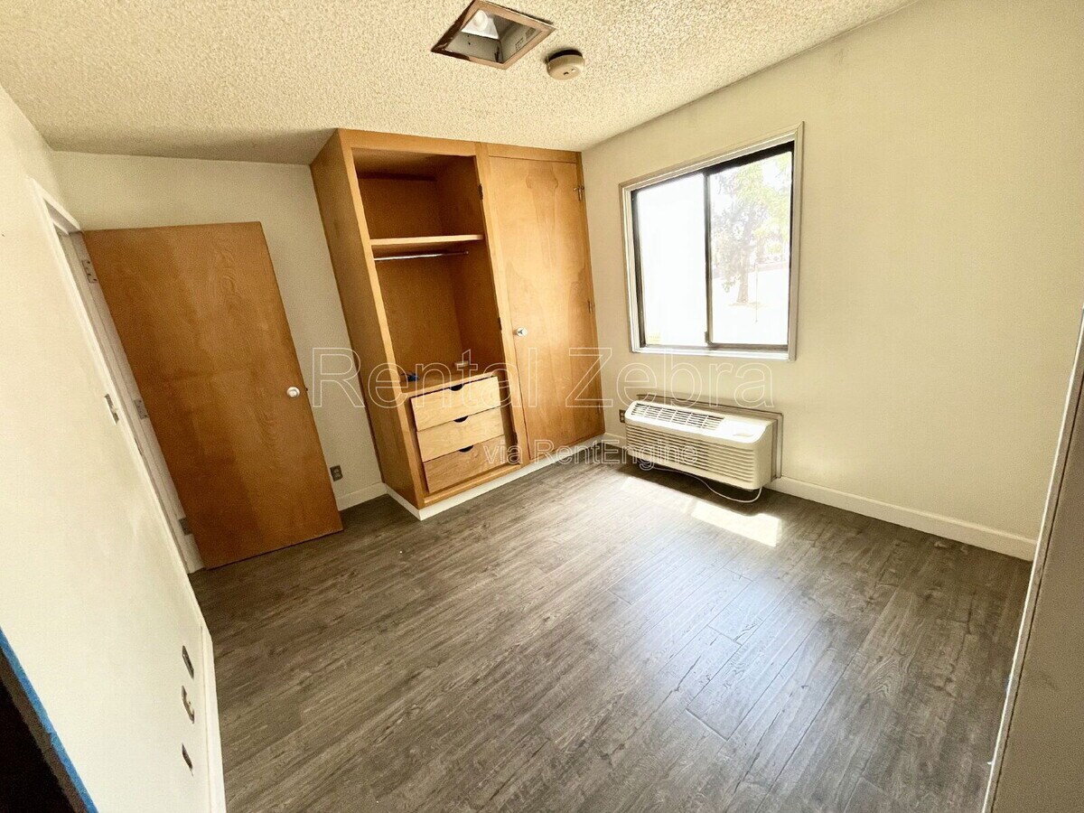 Photo - 3745 Hospital Rd Unidad 103