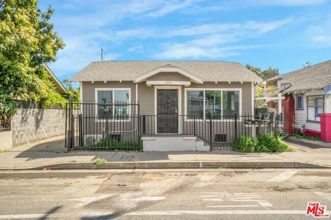 Building Photo - 1254 Exposition Blvd Rental