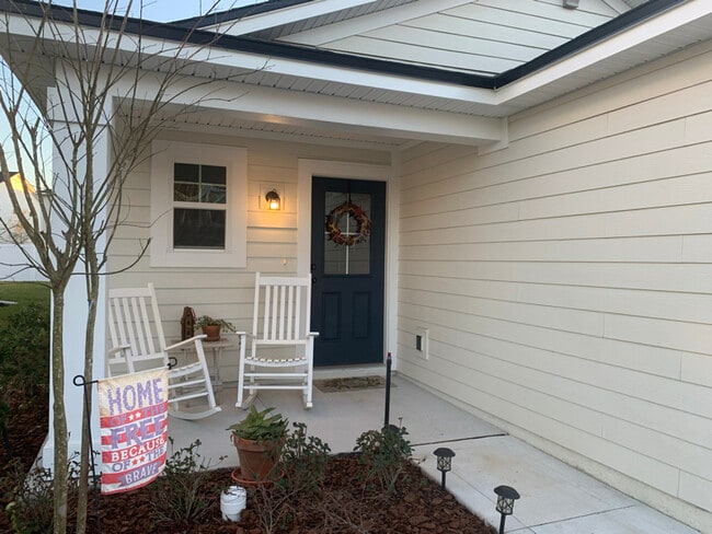 Photo - 161 Dahlia Falls Dr