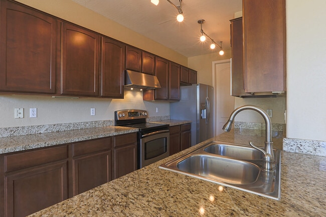 Kitchen - Villa Contento