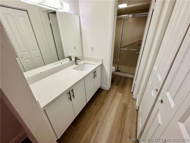 Photo - 2900 NW 42nd Ave Unit 102