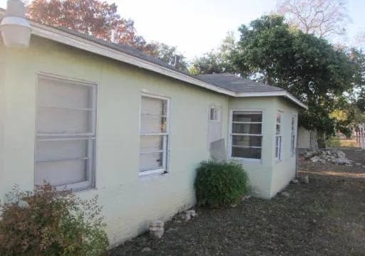 775 Linda Lou Dr