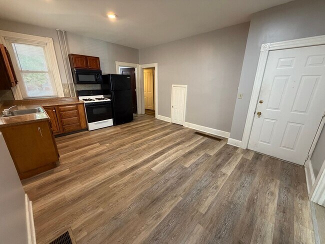 Photo - 538 W Vine St Unit 1