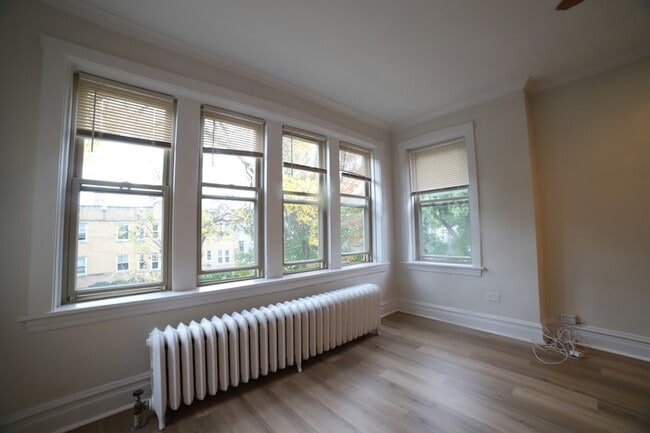 Photo - 3733 N Christiana Ave