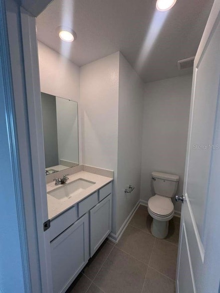 Photo - 3060 Chromatic St