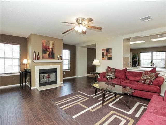 Photo - 1008 Apollo Cir