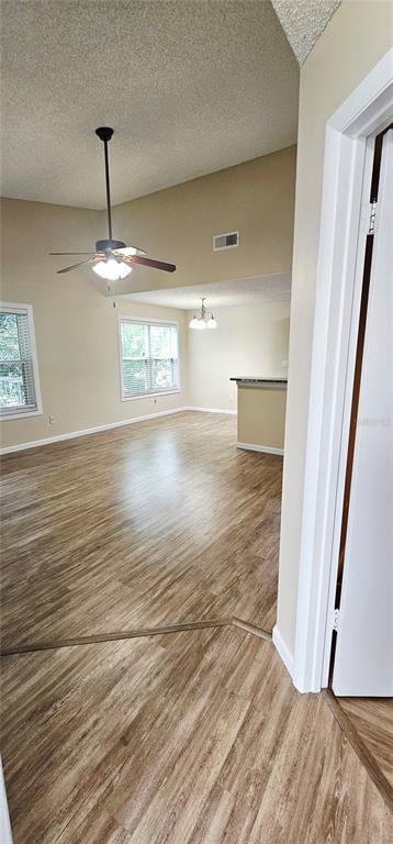 Photo - 732 Secret Harbor Ln Unidad 200