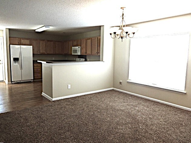 Photo - 112 Malibu Rd