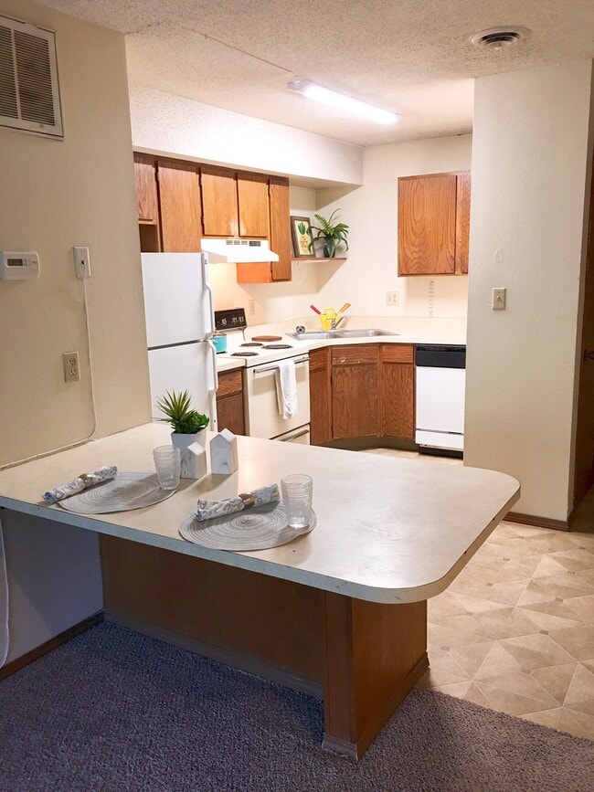 Photo - Parkview - 1026 Osage