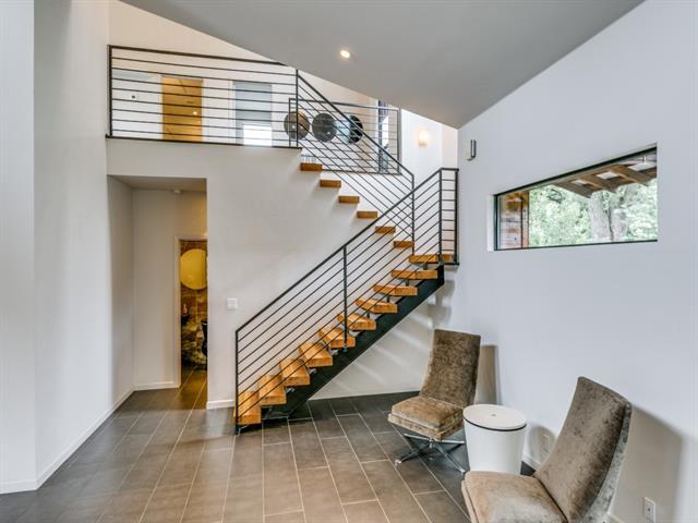 Photo - 919 Knott Pl