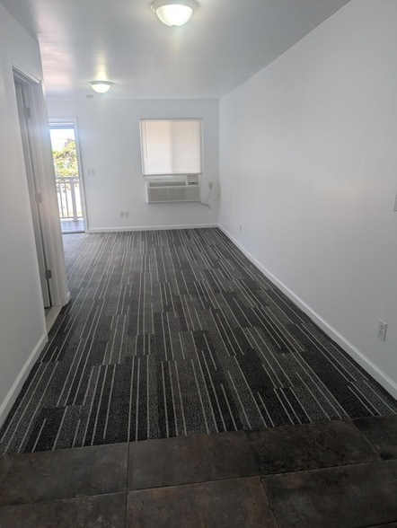 Building Photo - 25911 Michigan Ave Unit 103