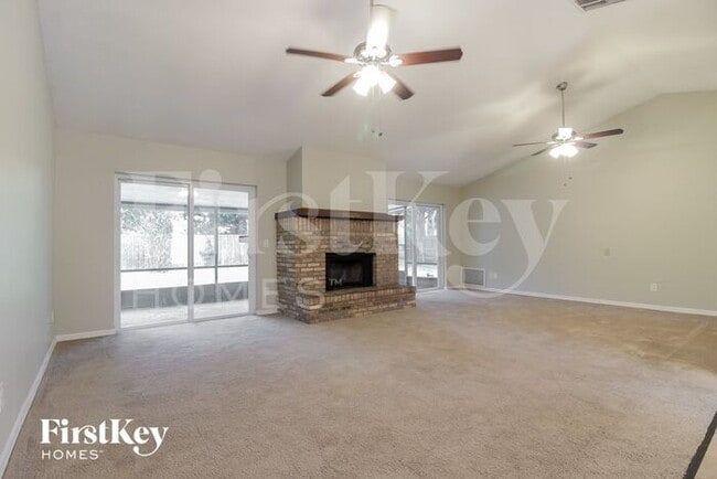 Photo - 7666 Glenmoor Ln