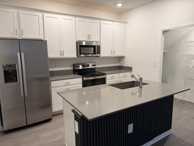 Photo - 1687 Contentment Lp