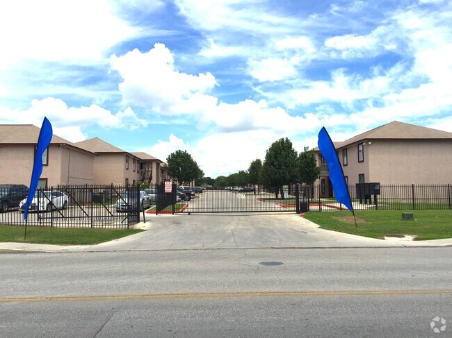 Building Photo - The Palm Tree Apartments