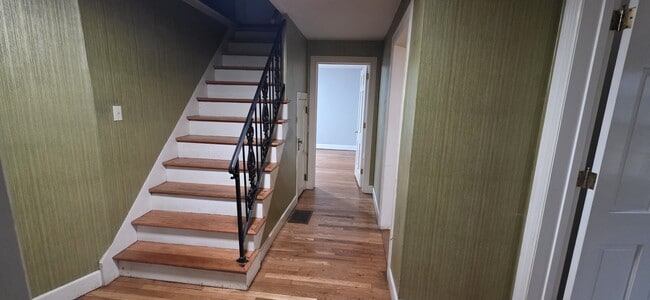 Photo - 3410 Woodbury Pike