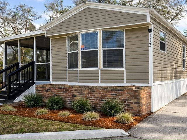 Building Photo - 8750 Symmes Rd