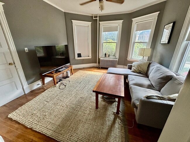 Photo - 8 Usher Rd Unit 1