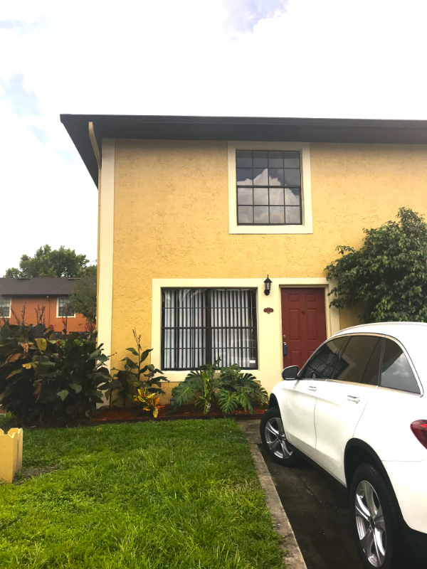 Photo - 7404 Woodburn Ct Townhome