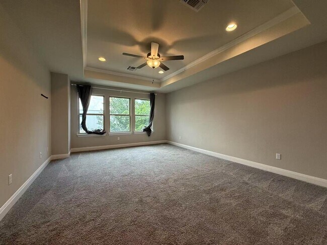 Photo - 16103 Windroot St House