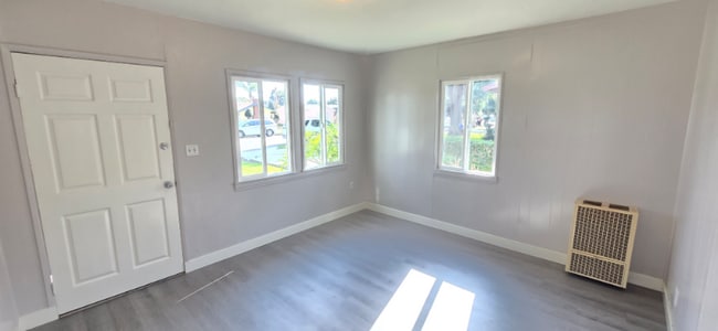 Photo - 13109 Barlin Ave