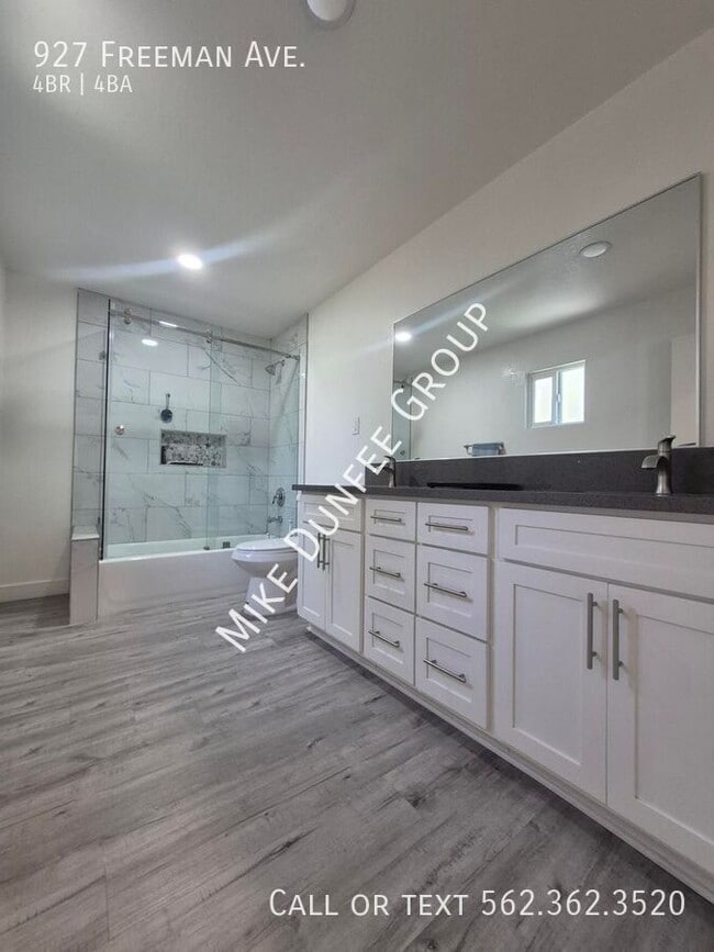 Photo - 927 Freeman Ave