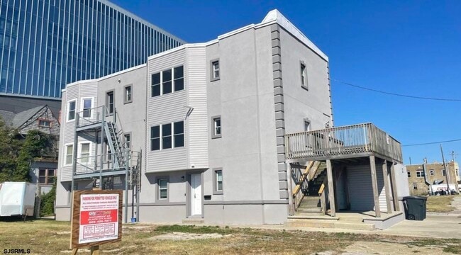 Building Photo - 222 S Rhode Island Ave Unit 5