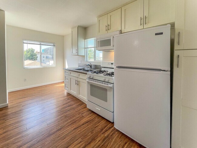 Photo - 6606-6610 Brynhurst Ave.-6608 C Unit 6608 C