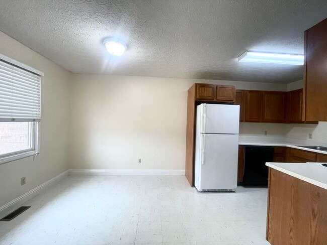Photo - 3417 Legacy Run Unit Apt C