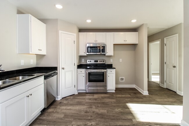 Photo - 209 Partee St