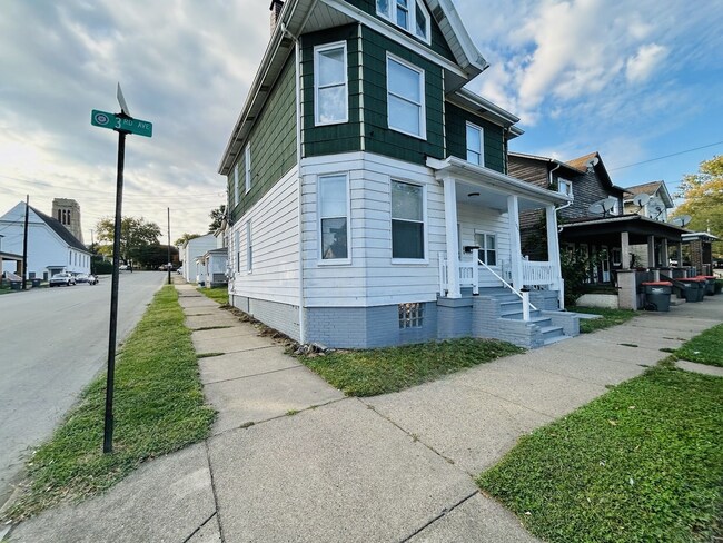 Photo - 1035 3rd Ave Unit 1035 3rd Ave  1