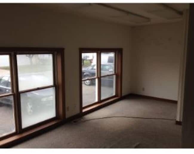 Photo - 1175 Mt Vernon Rd Unit apt c