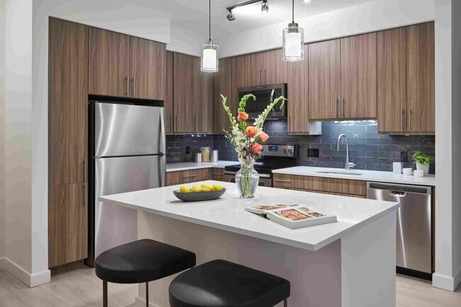 Photo - Meriel Marina Bay