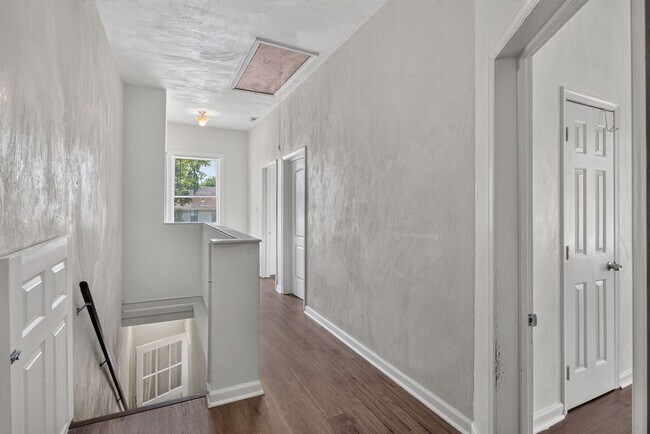 349 51st St Unidad B