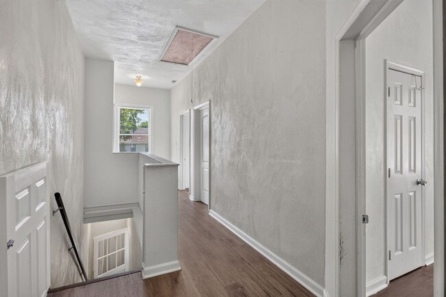 Photo - 349 51st St Unit B