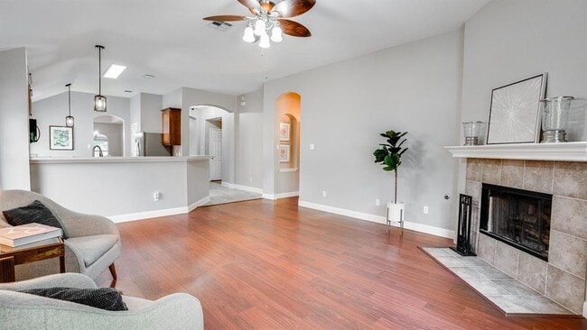 Photo - 725 Crane Canyon Pl