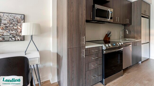 Photo - 350 Maple Dr SW Unidad 220