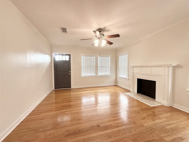 Photo - 813 Gale St Casa