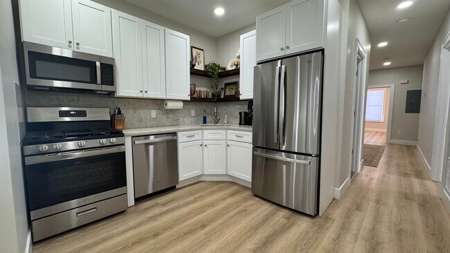 Photo - 115 CARTERET Ave Unidad 1