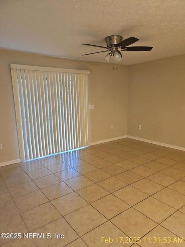 Photo - Nice 3/2 Condo